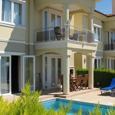 Sunset Beach Club Oyster 07 페티예